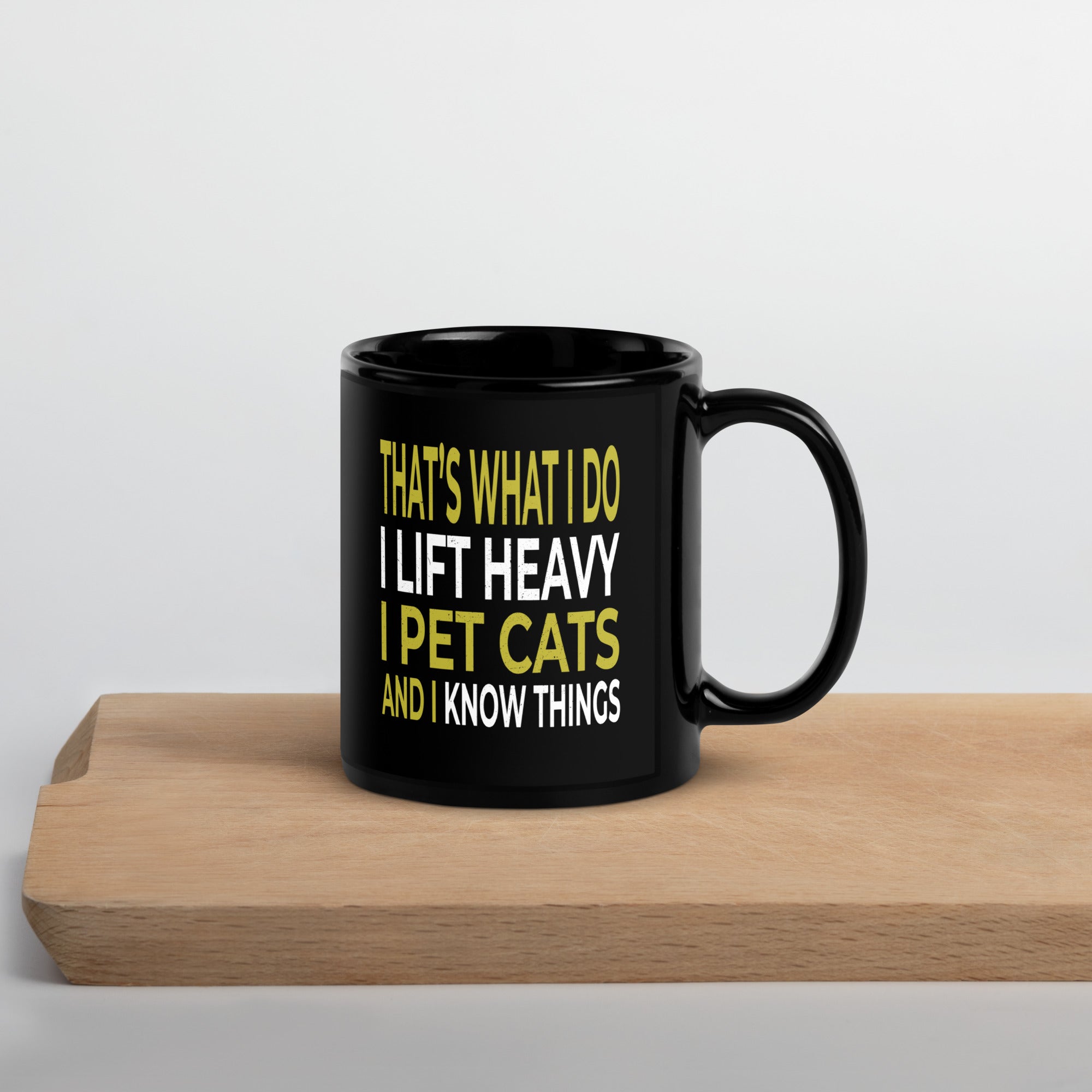 funny-gym-workout-weightlifting-cat-animal-powerlifting-black-glossy-mug